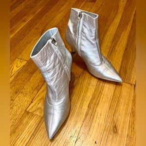 Zara Metallic Pointed Toe Ankle Boots - Silver, size 6